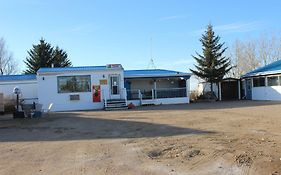 Raval Paradise Motel And Rv Park